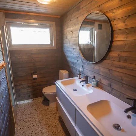 Fidjeland Holiday Home Sinnes Exterior photo